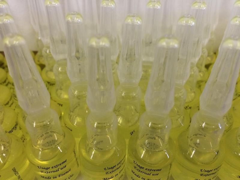 Ampoules plastique